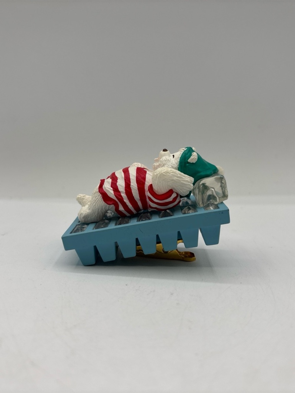 Hallmark Keepsake Ornament Dated 1993 Vintage Water Bed Snooze Handcrafted EUC‎